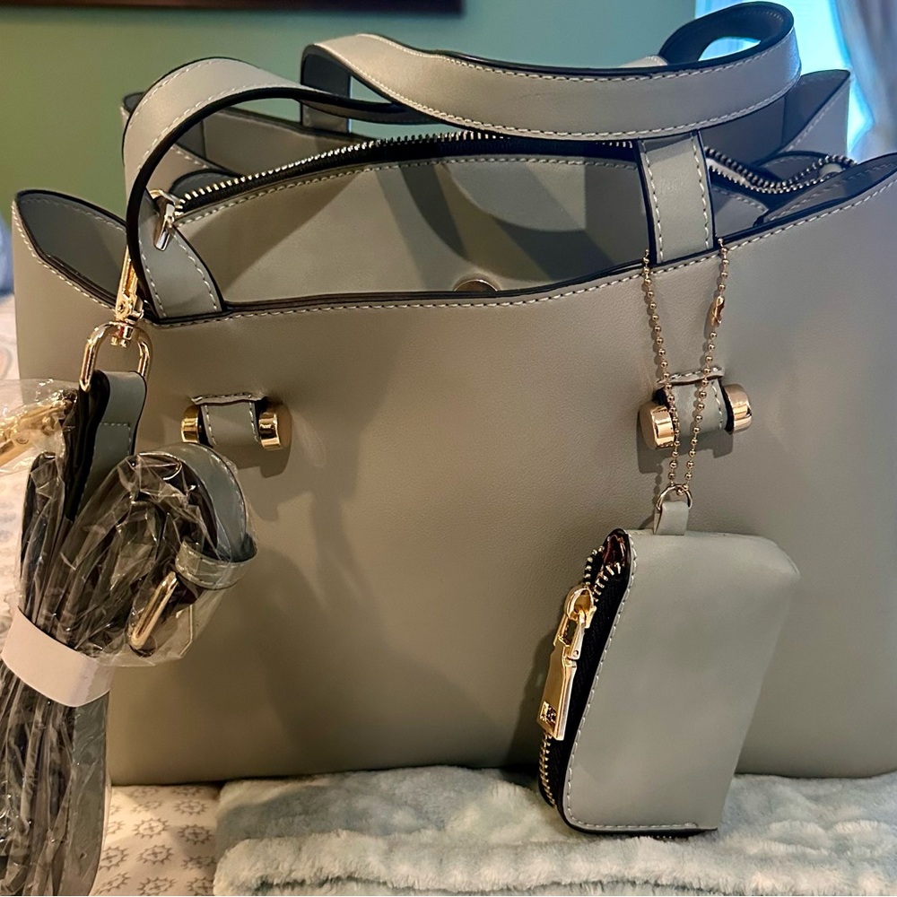 Elegant blueish Gray Women's Tote Bag